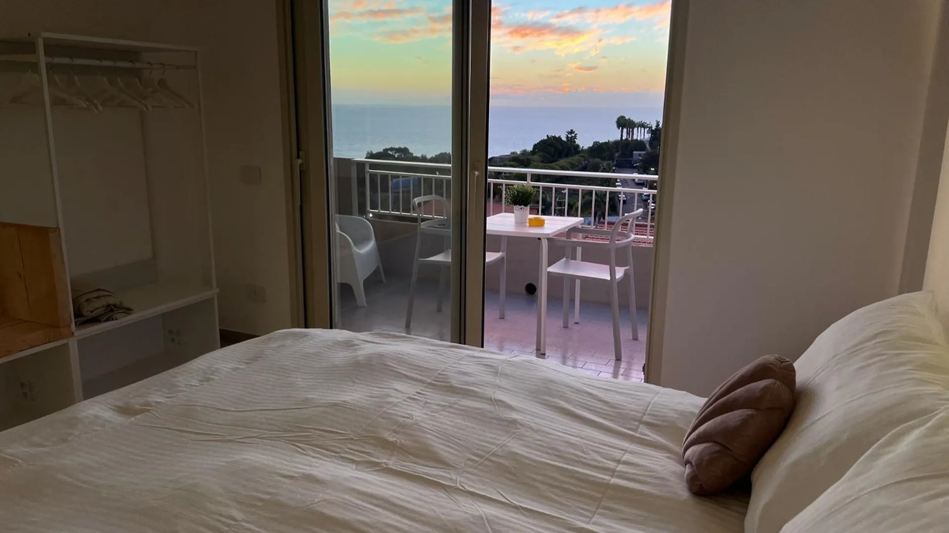Villa Lattea Aci Trezza