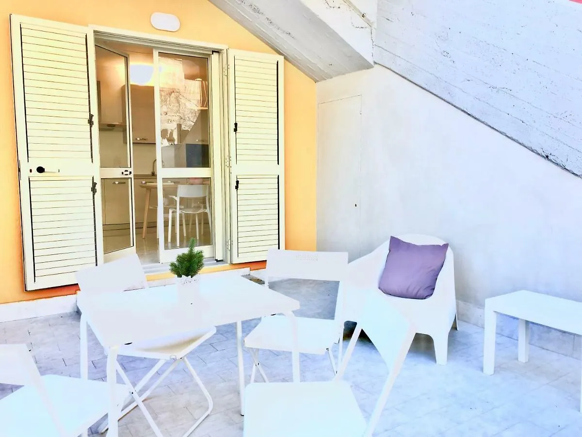 Villa Lattea Aci Trezza