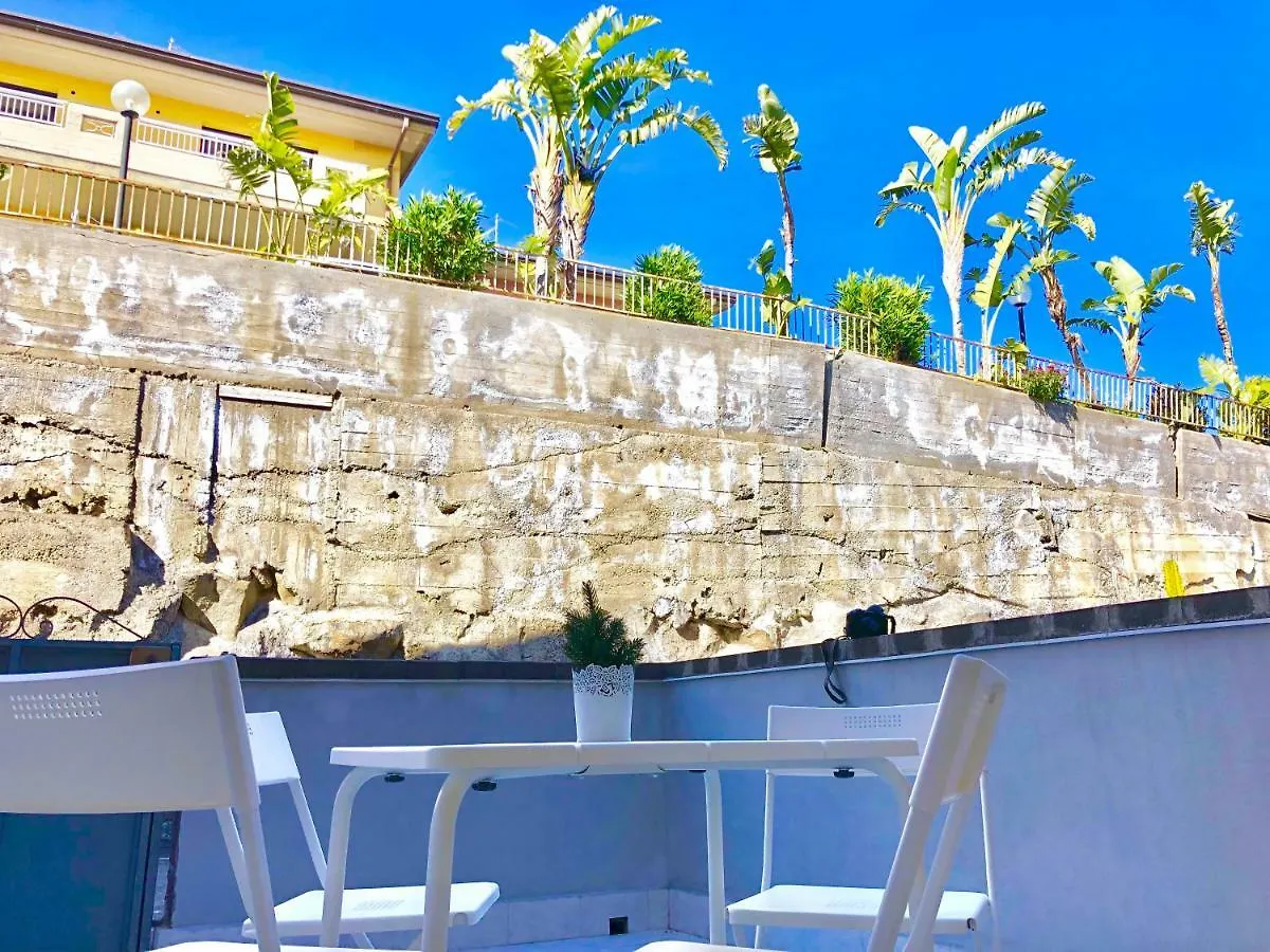 Nyaraló Villa Lattea Aci Trezza